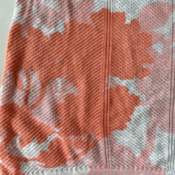 Chico’s, Size 1 (Medium-8),Lightweight Fall Sweater - Picture 10 of 10